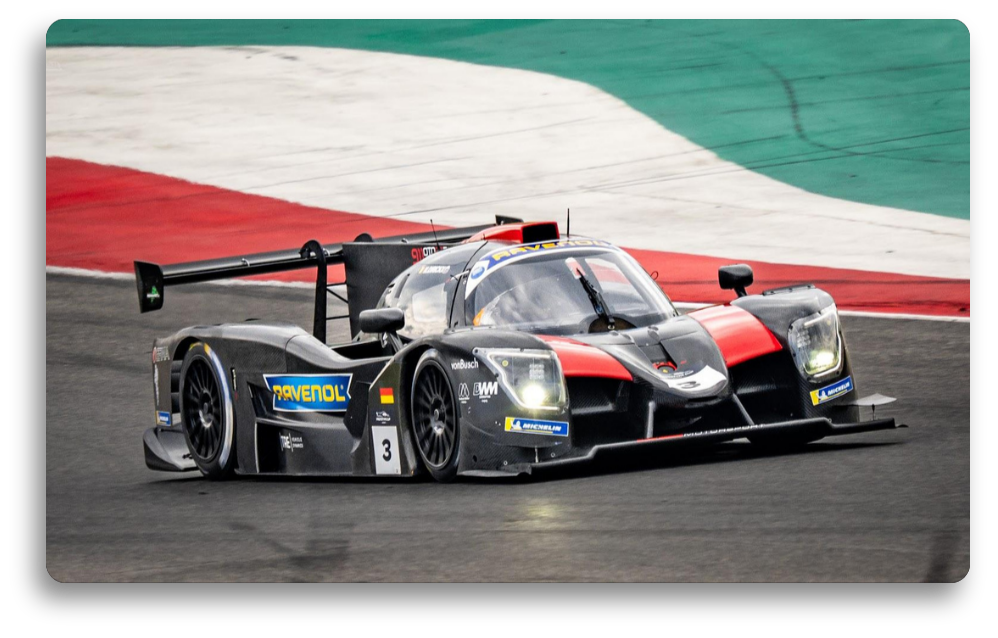 Maxim Dirickx Takes Championship Lead Early On